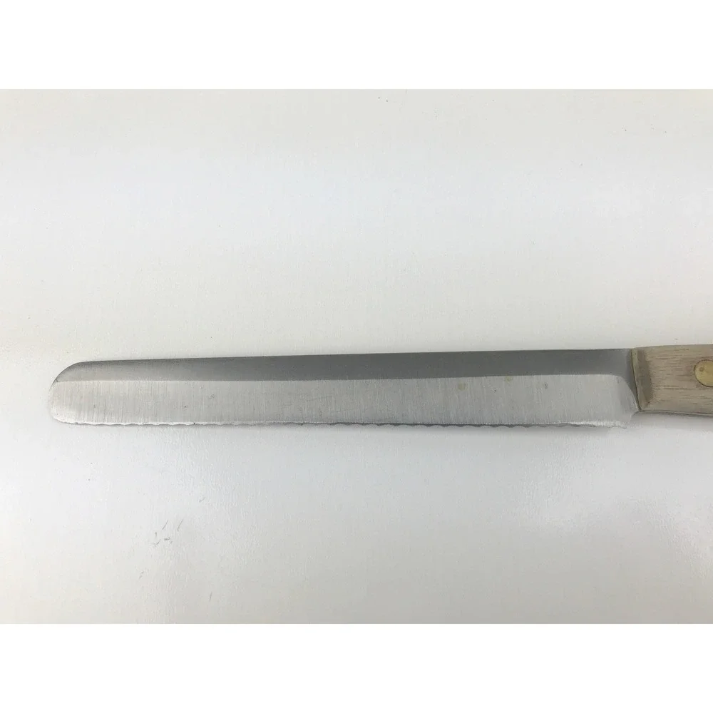 Chicago Cutlery BT7 Serrated Bread Knife Walnut Wood Handle Kitchen Utensil‎ 7
